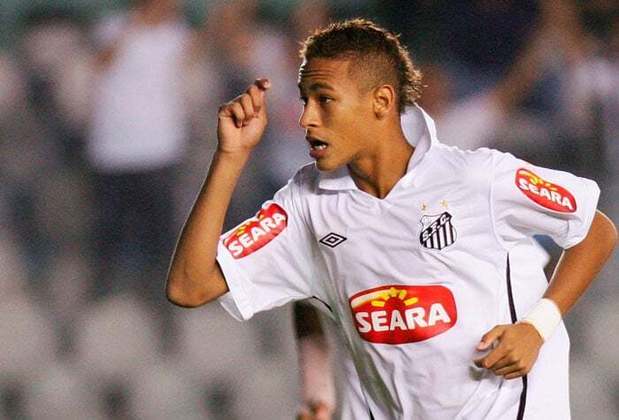 20º lugar - Neymar - 14 gols em duas edições da Libertadores.