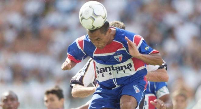 2003 - Fortaleza: 2º colocado na Série B de 2002 e terminou na 23ª posição na Série A
(Foto: Arquivo Lance!)
