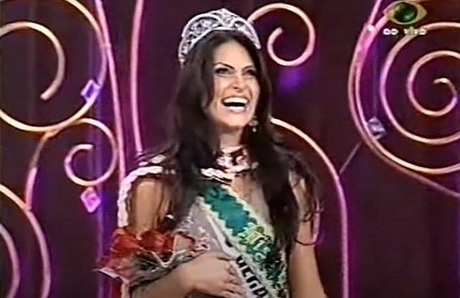 2007 - Natália Guimarães - Minas Gerais - Depois, ela foi eleita Miss Universo. 