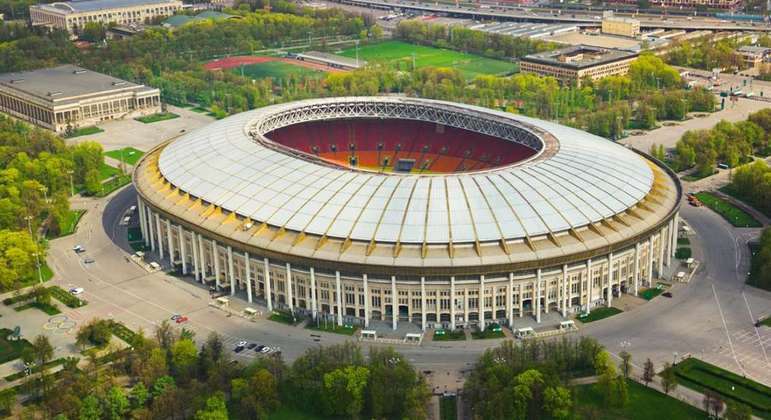 Lembre os estádios que sediaram as finais da Champions neste século - Lance  - R7 Futebol