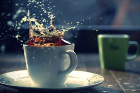 Resultado de imagem para CafÃ© melhora o humor e a saÃºde