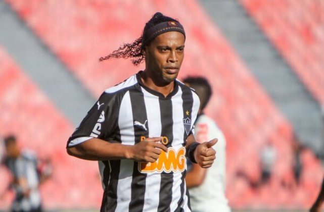 2013 - Ronaldinho Gaúcho: o meio-campista levou o prêmio no ano em que fez parte do Atlético-MG no inédito título da Libertadores - Foto: Bruno Cantini/Atlético MG