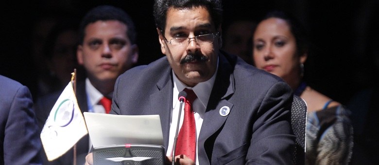 O vice-presidente venezualano, Nicolás Maduro, leu a carta de Chávez na plenária do encontro regional

