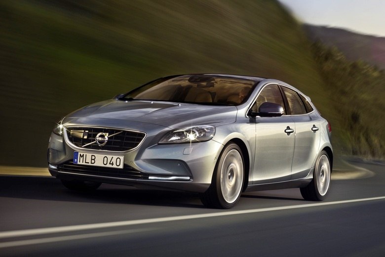 Volvo V40, carro mais seguro do mundo na atualidade, é ... Volvo V40, carro mais seguro do mundo na atualidade, é ...