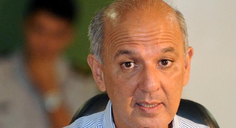 TSE considera ex-governador José Roberto Arruda inelegível 