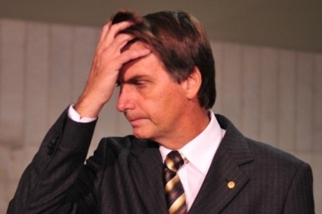 Em discurso na Câmara, Bolsonaro disse que só não estupraria a deputada Maria do Rosário porque ela não merecia