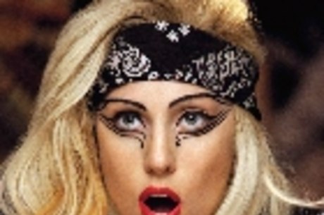 Lady Gaga adora maquiagens divertidas
