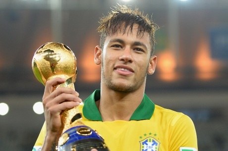 Neymar E Daniel Alves Se Reapresentam Com Moral No Barcelona Apos O Titulo Da Copa Das Confederacoes Sobre A Espanha Futebol R7 Copa Das Confederacoes 2013