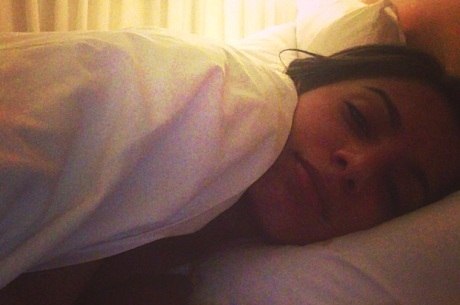 Anitta publicou foto falando sobre seu pouco tempo para dormir
