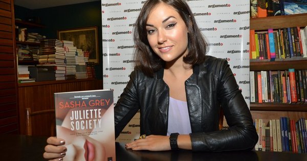 Exatriz Porn Sasha Grey Lana Livro No Estilo 50 Tons De Cinza No Rio