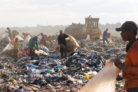 Total de lixo gerado no Brasil chegou a 62.730.096 toneladas em 2012