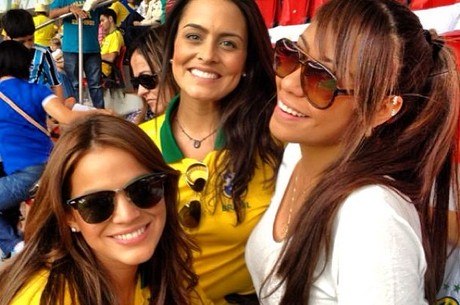 Bruna Marquezine e Rafaella Santos: as morenas de Neymar