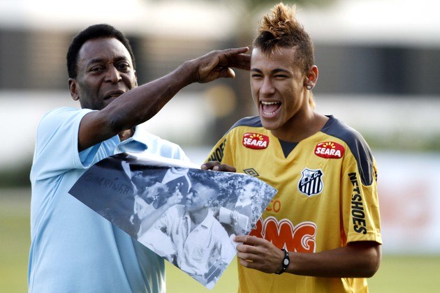Maior que Neymar? Robinho precisa de 78 jogos e sim do Milan
