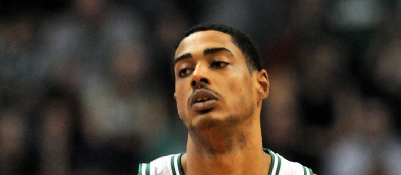 Brasileiros do basquete lamentam morte de Fab Melo