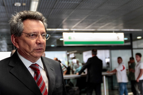 Tadeu Filippelli: "Brasília está à disposição para ser base de mistura dos combustíveis da aviação, temos um aeroporto estratégico"