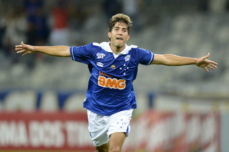Lucas Silva é fruto da base do Cruzeiro 
