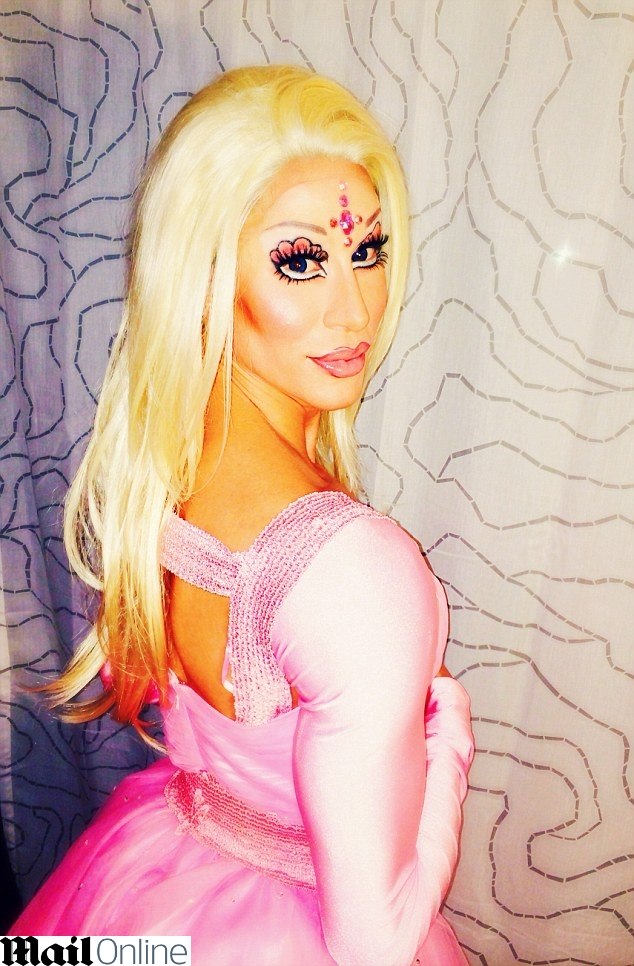 Ken Humano Vira Boneca Eu Sou A Verdadeira Barbie Fotos R7 Hora 7