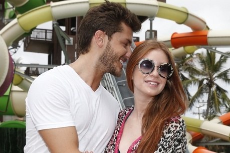 Marina Ruy Barbosa e Klebber Toledo discutem e ator manda ...