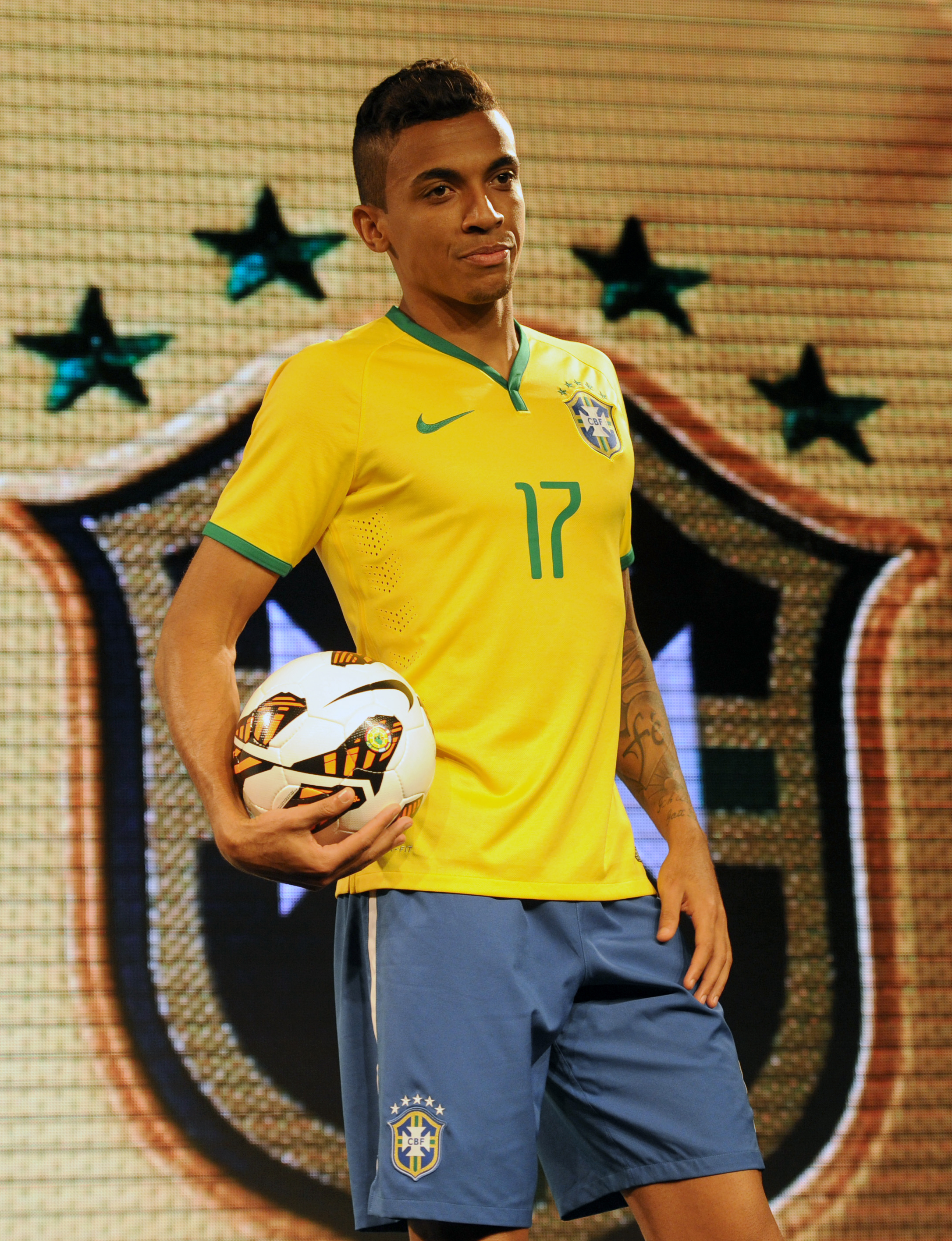 Camisa Brasil Copa do Mundo 2014 Júlio Cesar #12 Original