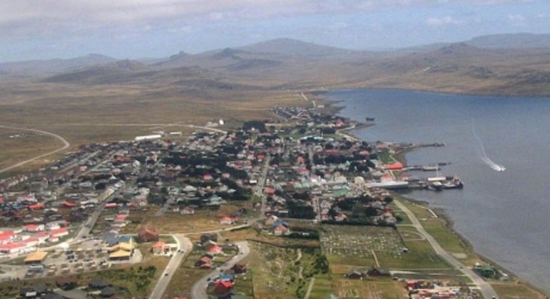Imagem aérea das Ilhas Malvinas, território dominado pela Inglaterra e reivindicado pela Argentina