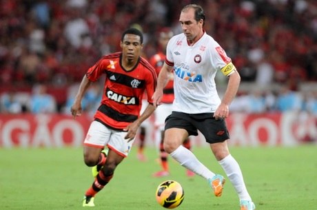 Flamengo vence Atlético-PR e é campeão da Copa do Brasil