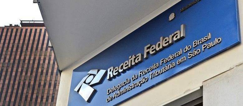 De acordo com a ACSP (Associação Comercial de SP), quem deixar para 2014 não terá a opção de escolher a entidade De acordo com a ACSP (Associação Comercial de SP), quem deixar para 2014 não terá a opção de escolher a entidade