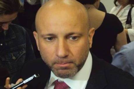 Condenado comandou secretaria de Saúde e Into Condenado comandou secretaria de Saúde e Into