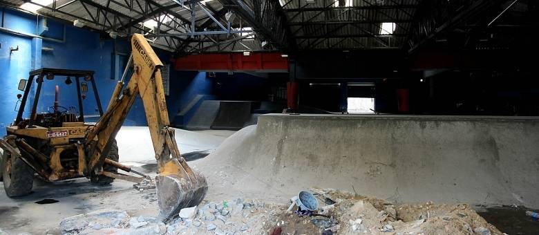 A pista foi fechada em 28 de setembro de 2013 por falta de verbas para manutenção A pista foi fechada em 28 de setembro de 2013 por falta de verbas para manutenção