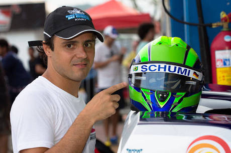 Massa liderou corrente por Schumacher no Desafio das Estrelas