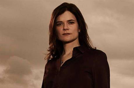 Marie é vivida por Betsy Brandt