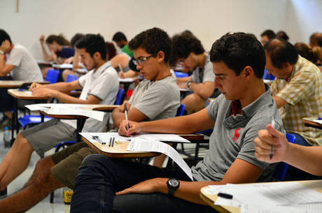 Desrespeitar prazo pode gerar multa Desrespeitar prazo pode gerar multa