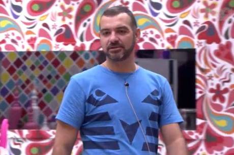 Vagner já tem voto para o próximo paredão Vagner já tem voto para o próximo paredão