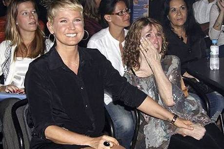Xuxa usa o Facebook para agradecer as mensagens dos fãs Xuxa usa o Facebook para agradecer as mensagens dos fãs