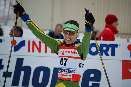 Jaqueline vai defender o Brasil no biatlo e no esqui cross country