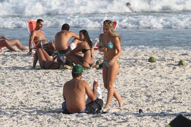 Foto: Cristiane Dias é apresentadora do 'Globo Esporte' - Purepeople