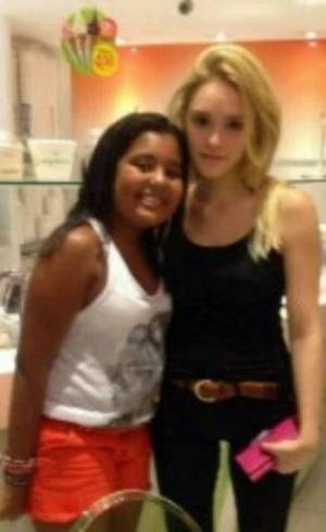Isabelle Drummond loira: e aí, curtiu? Isabelle Drummond loira: e aí, curtiu?