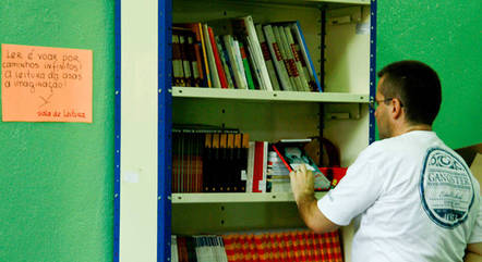 Seduc investe na compra de livros Seduc investe na compra de livros