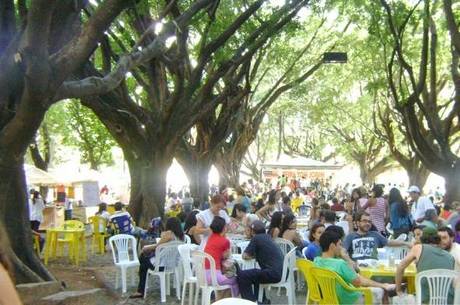 Mais seis feiras estão autorizadas a funcionar em BH Mais seis feiras estão autorizadas a funcionar em BH