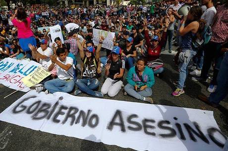 Resultado de imagem para protesto na venezuela