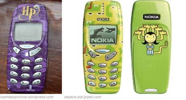 Nokia 3310: celular branco bastante popular no início dos anos 2000. Super  resistente - inquebrável, com figurinhas fofas e o f…