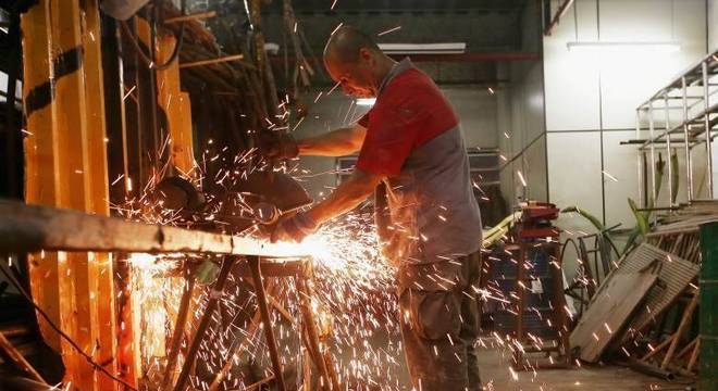 Governo espera que o PIB de 2019 tenha crescido 1,12% (antes, apostava em 0,9%) Governo espera que o PIB de 2019 tenha crescido 1,12% (antes, apostava em 0,9%)