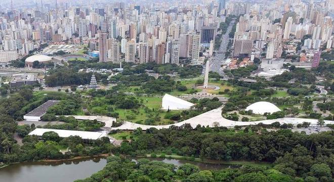 Edital de concessão de parques inclui o Ibirapuera e outros cinco parques de SP Edital de concessão de parques inclui o Ibirapuera e outros cinco parques de SP