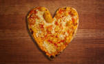 pizza em forma de coração