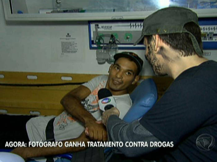 Disfarçado de mendigo, Luiz Bacci quase apanha na Cracolândia · Notícias da  TV