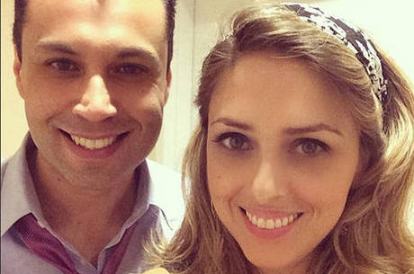 O casal fala sobre superar as dificuldades do relacionamento O casal fala sobre superar as dificuldades do relacionamento