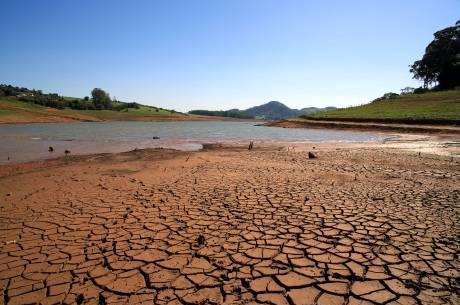 Na terça-feira (19), o manancial estava com 14,9% da capacidade, novo recorde negativo Na terça-feira (19), o manancial estava com 14,9% da capacidade, novo recorde negativo