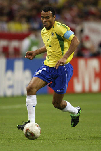 Por onde andam os jogadores brasileiros que fizeram fama nos anos 90