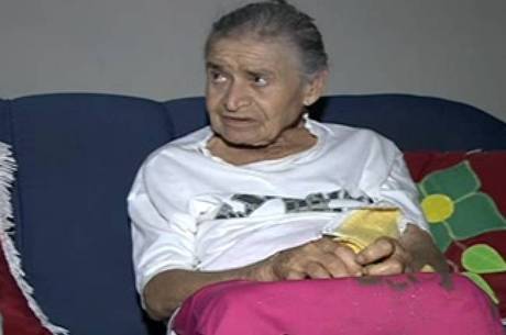 Aposentada de 100 anos presenciou estupro e morte da filha
Aposentada de 100 anos presenciou estupro e morte da filha