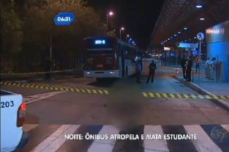 Jovem caminhava em local proibido, no Terminal Campo Limpo Jovem caminhava em local proibido, no Terminal Campo Limpo