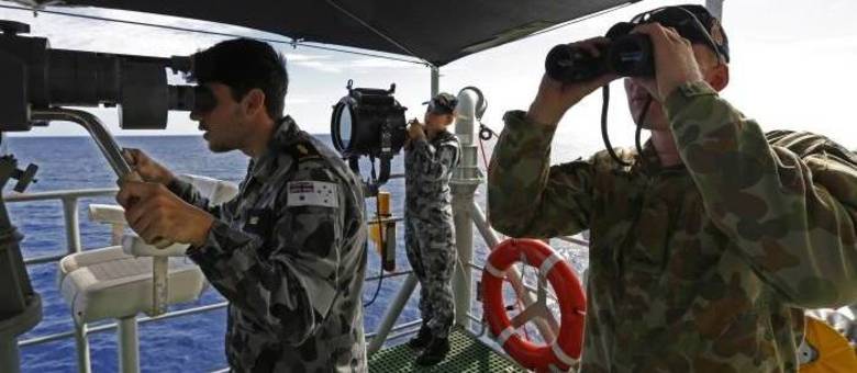 Equipes de buscas continuam esforços para encontrar o avião desaparecido no dia 8 de março
Equipes de buscas continuam esforços para encontrar o avião desaparecido no dia 8 de março